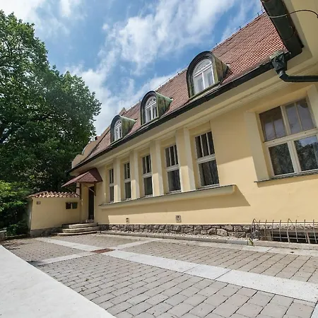 Villa Wurmfeld Daire *